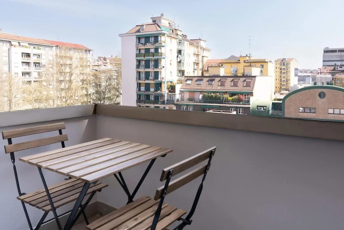Contrasti - Black & White Milan Appartement